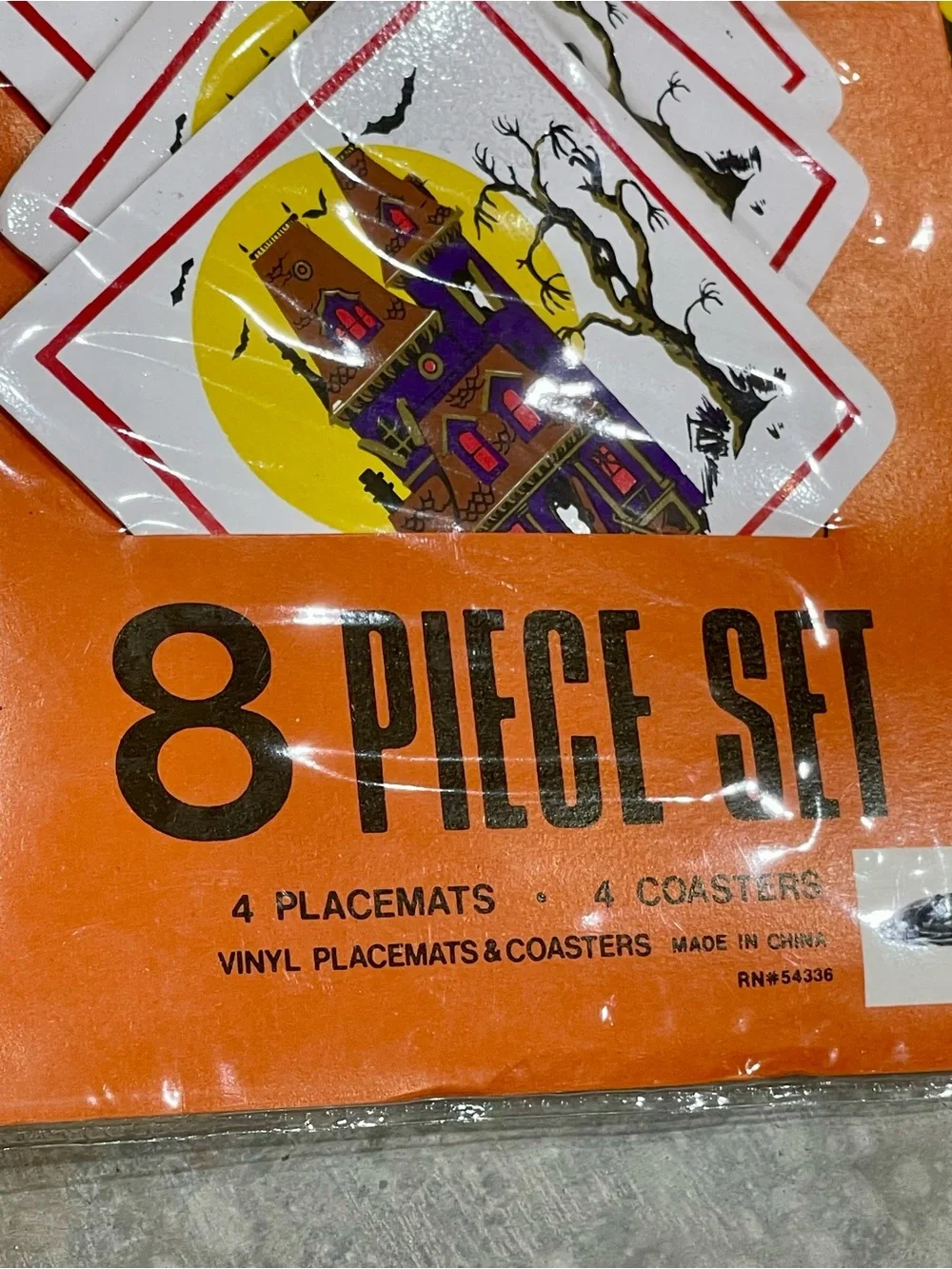 Halloween -Vintage- Placemat and Coaster Set - Ghosts - New In Package - haunted